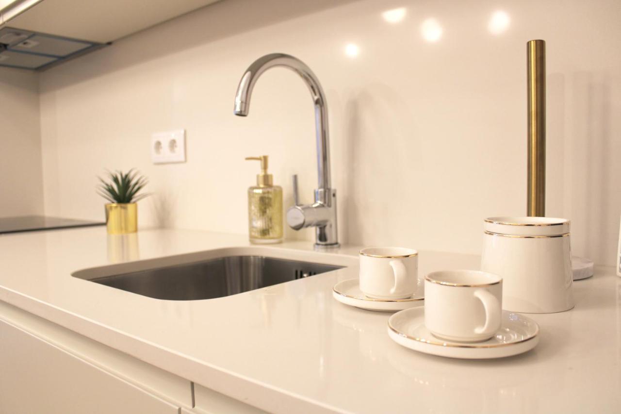 Aliados Sunny Flat Apartment Порто Екстериор снимка